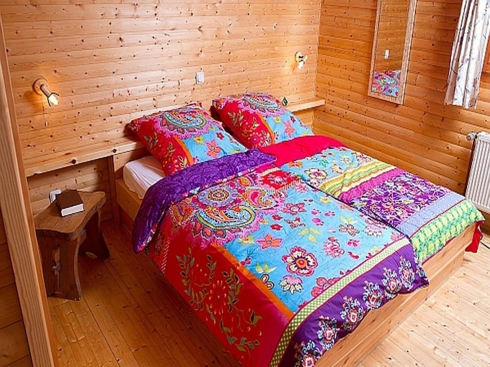 Classic Chalet, 3 Bedrooms