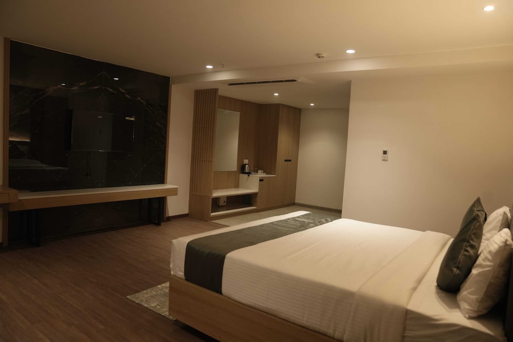 Imperial Room