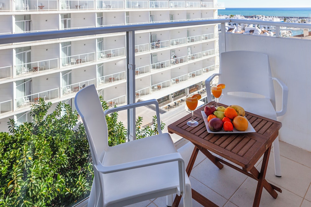 Triple Room, Terrace (3 Adults) - Photo 4