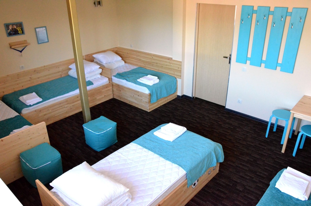 Shared Dormitory, Mixed Dorm (5 beds) photo 2