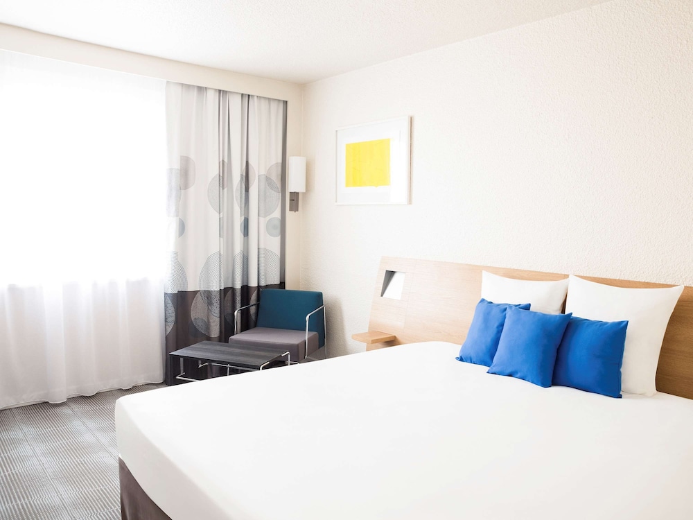 Classic Room, 1 King Bed photo 1