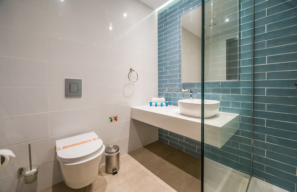 Classic Double Room, Partial Sea View - Photo 7