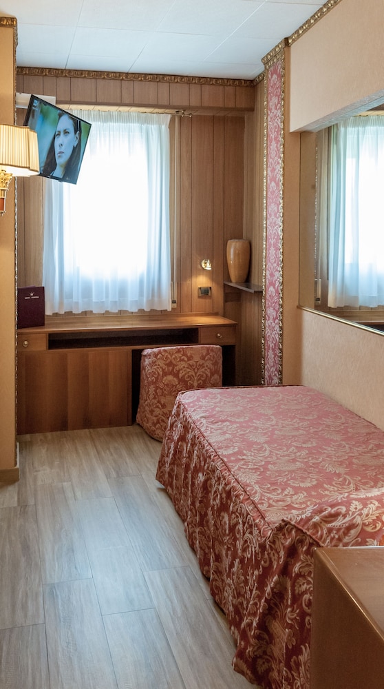 Standard Single Room photo 1