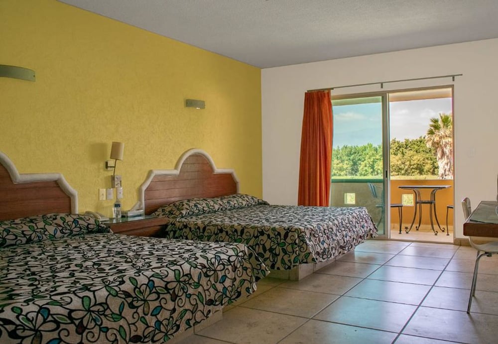 Premium room with Air conditioning and Bathub photo 2