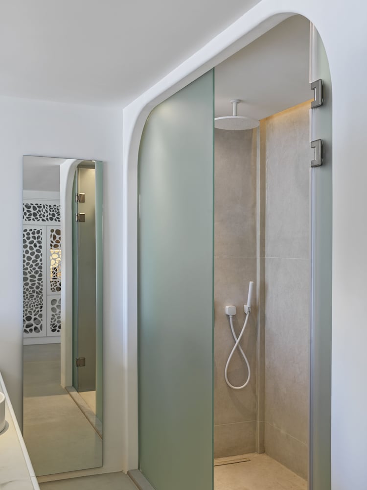 Honeymoon Suite, Private Pool, Sea View - Photo 14