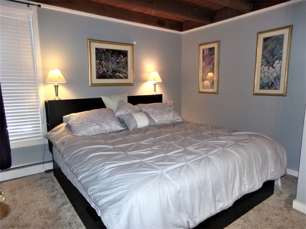 Condo, Multiple Beds (Treehouse 2 bed 2 bath C THWC) photo 1