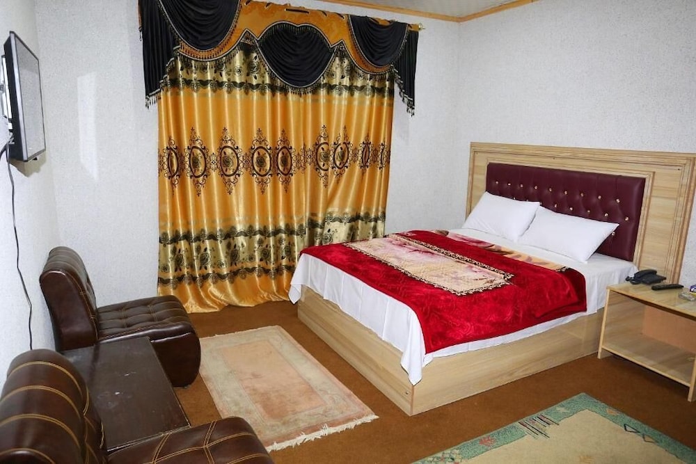 Deluxe Double Room photo 2