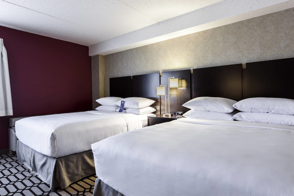 Suite, Multiple Beds photo 2