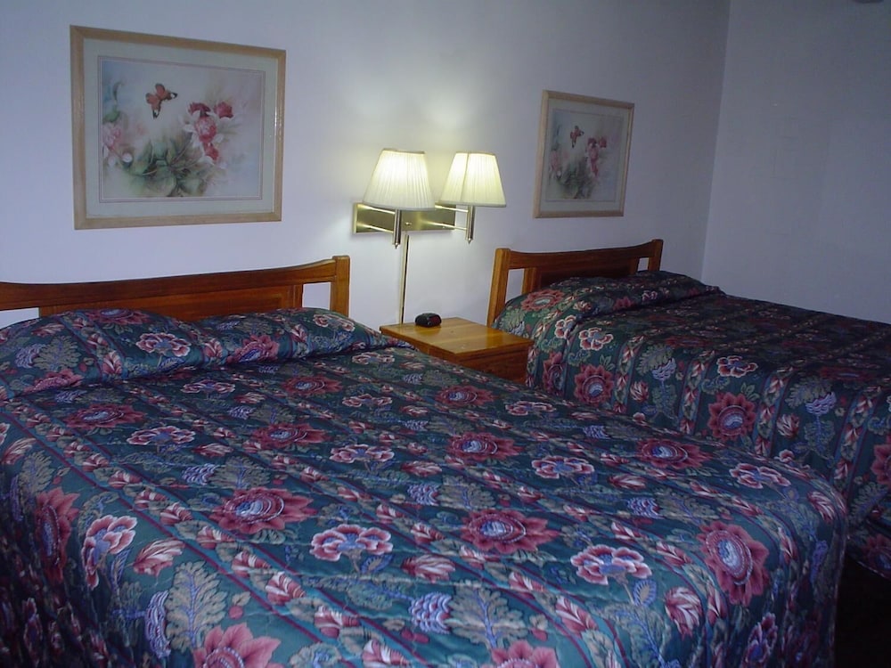 Standard Room, 2 Queen Beds