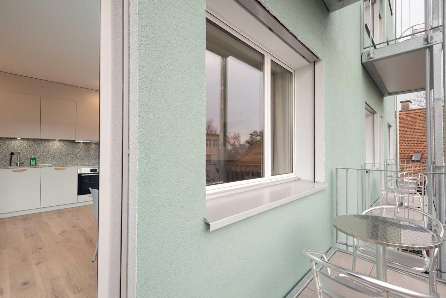 One Bedroom Apartment with balcony W - Photo 9