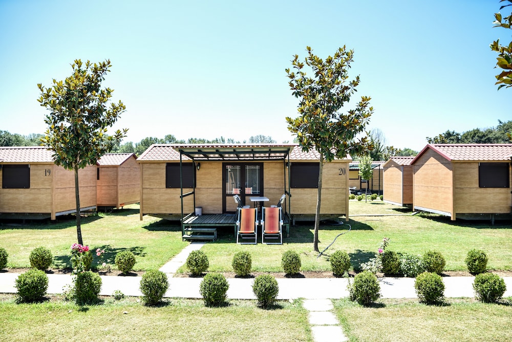 Family Mobile Home, Multiple Beds