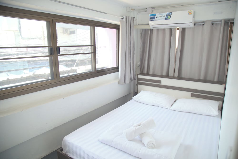 Economy Room photo 1
