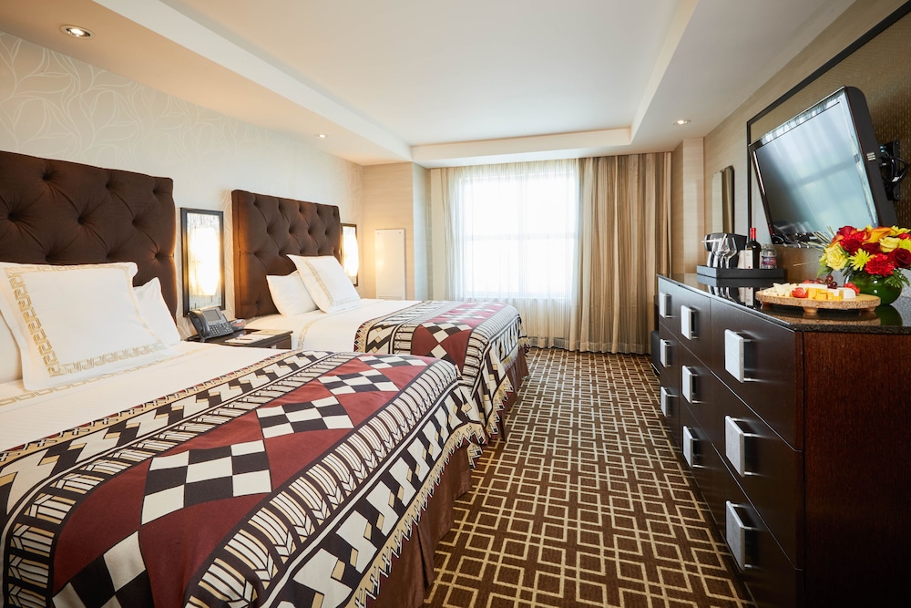 Executive Room, 2 Queen Beds photo 1