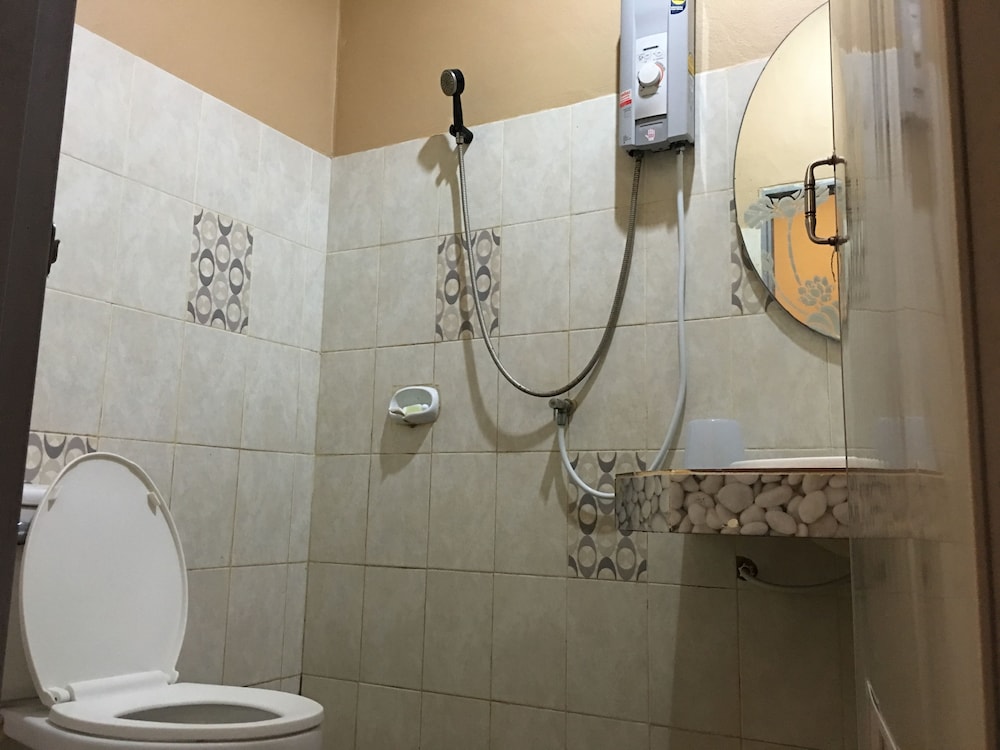 Triple Room A/C photo 2