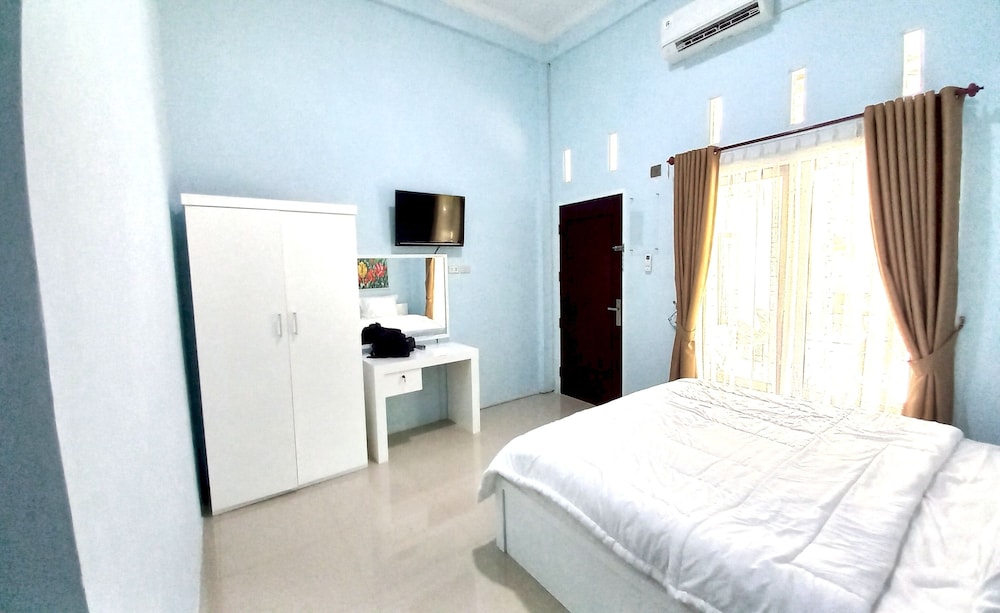 Deluxe Double Room - Photo 20