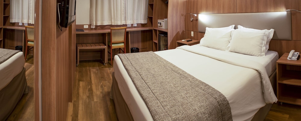 Standard Double Room - Photo 4