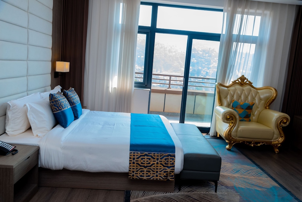 Deluxe Double Room, Balcony, Lake View