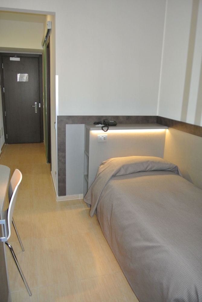 Standard Single Room, 1 Twin Bed photo 2