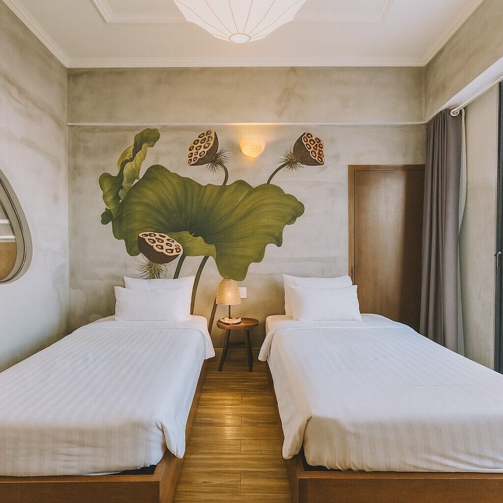 Superior Room, City View - Photo 6