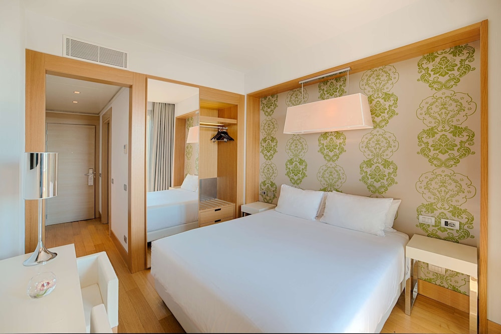 Superior Room - Photo 3