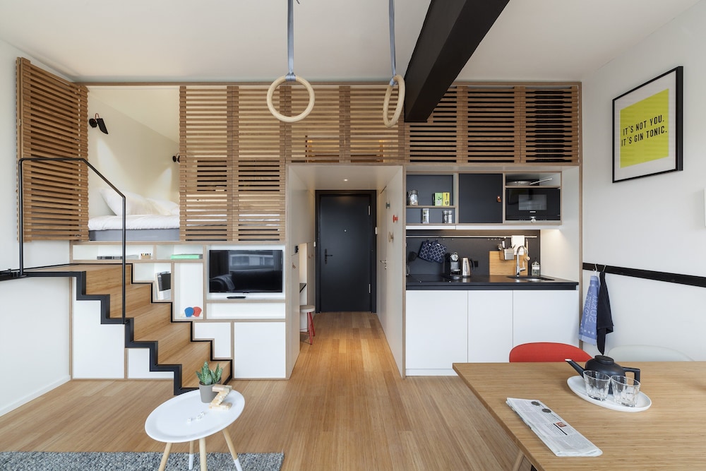 Grand Loft
