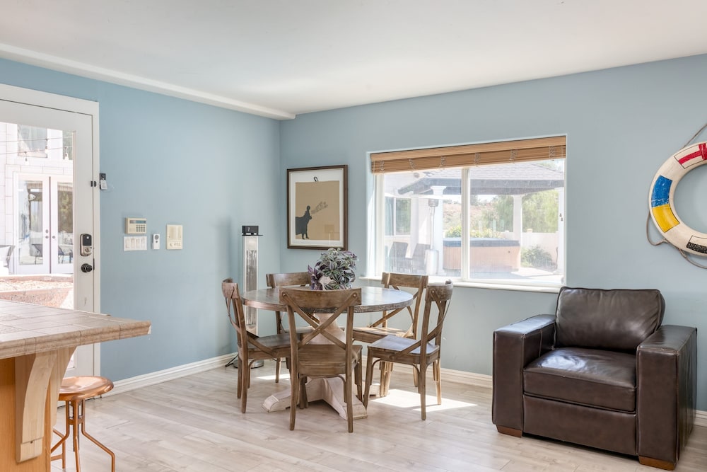 House (Multiple Bedrooms) photo 3