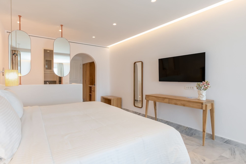 Private Pool Junior Suite