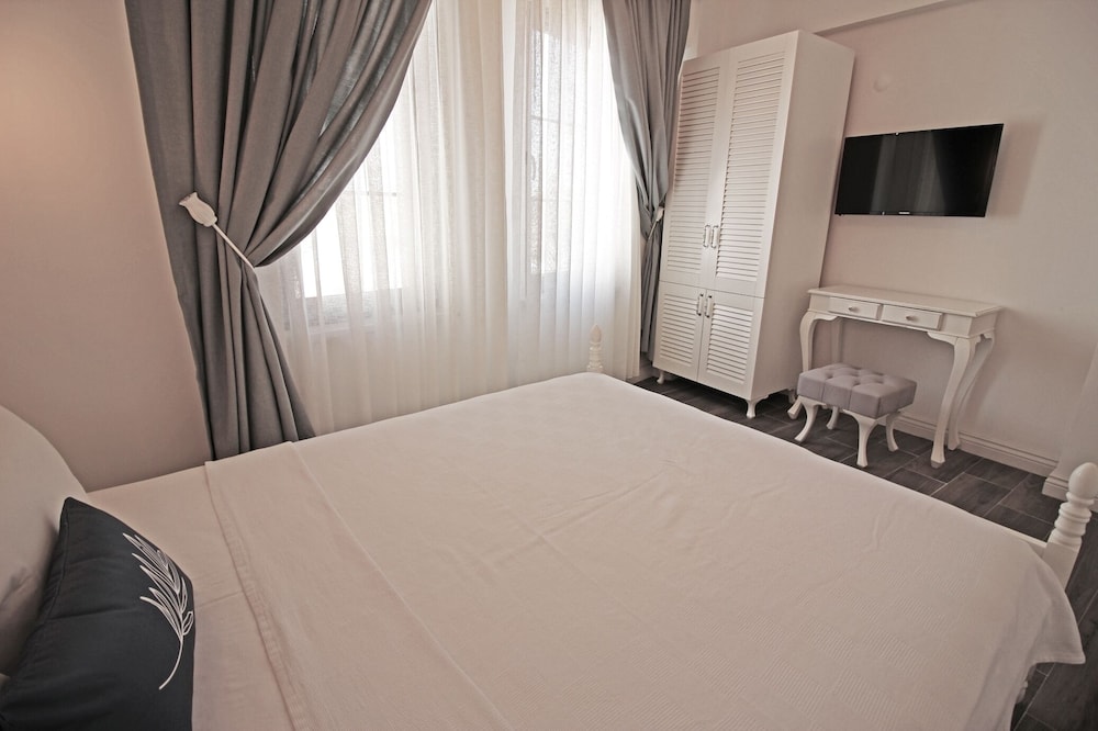 Comfort Double Room, City View photo 2