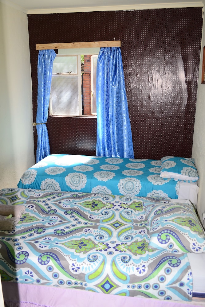 Basic Double Room photo 1
