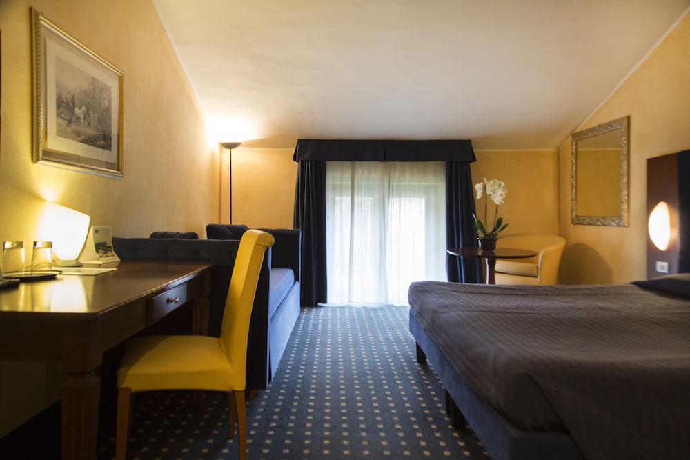 Standard Triple Room - Photo 1