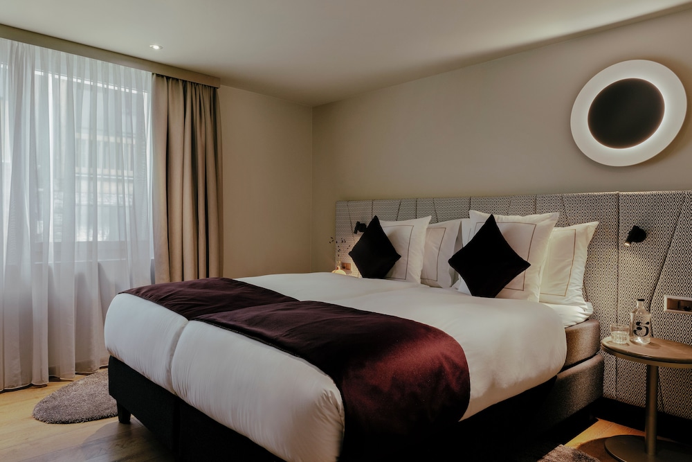View Suite +