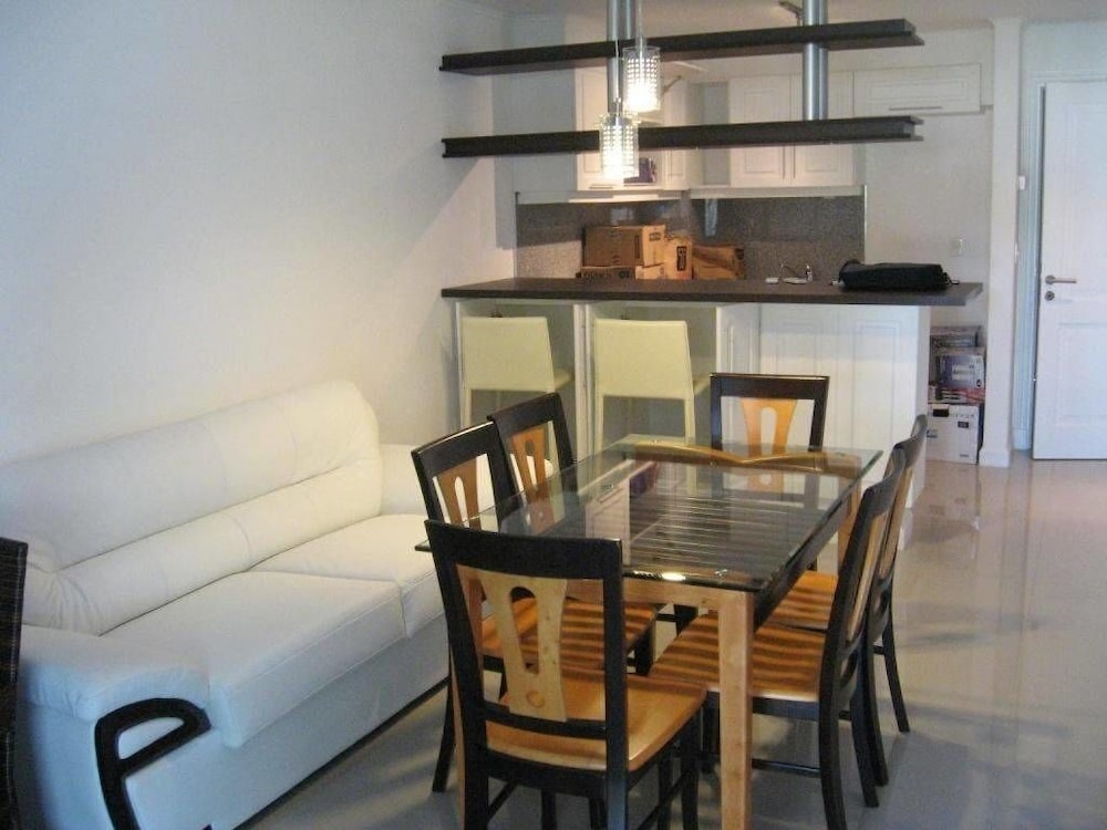 Apartment, 2 Bedrooms, Hot Tub photo 1