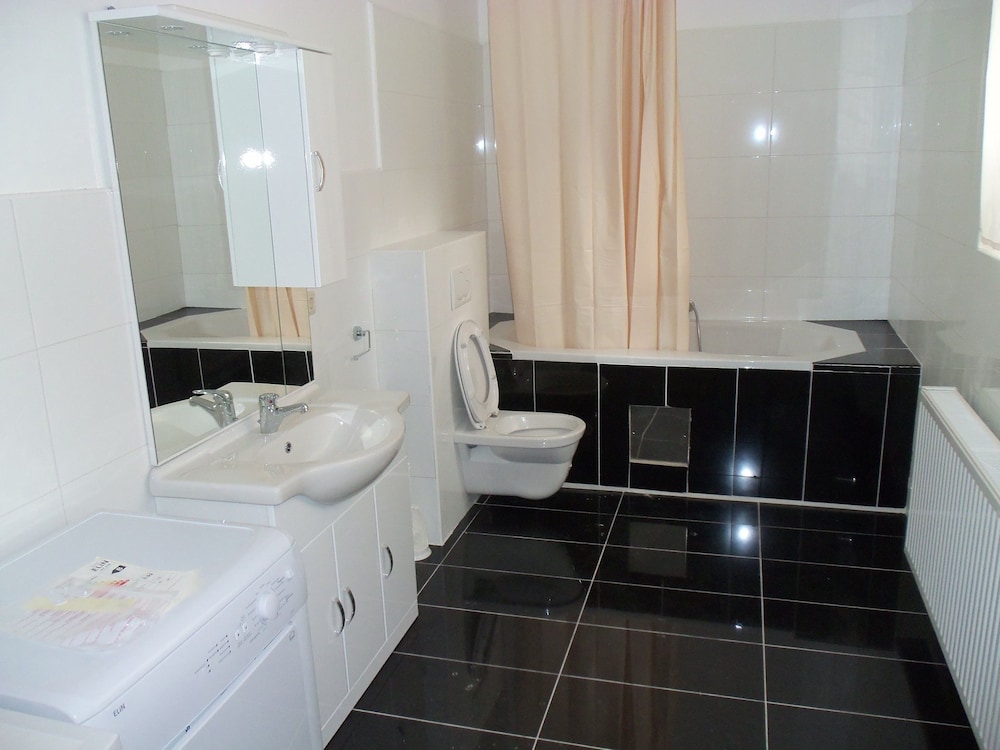 Standard Apartment, 2 Bedrooms, Mountain View photo 2