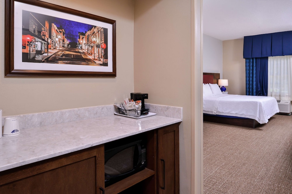 Room, 2 Queen Beds, Non Smoking photo 3