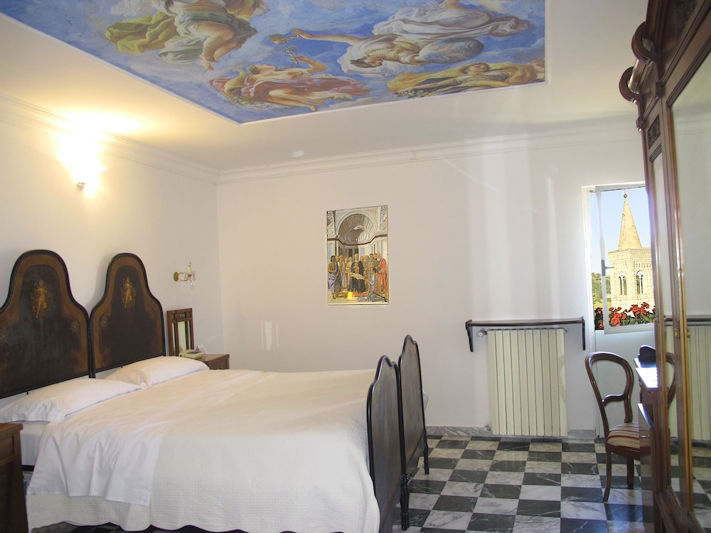 Superior Double Room photo 1