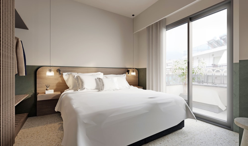 Deluxe Suite photo 1