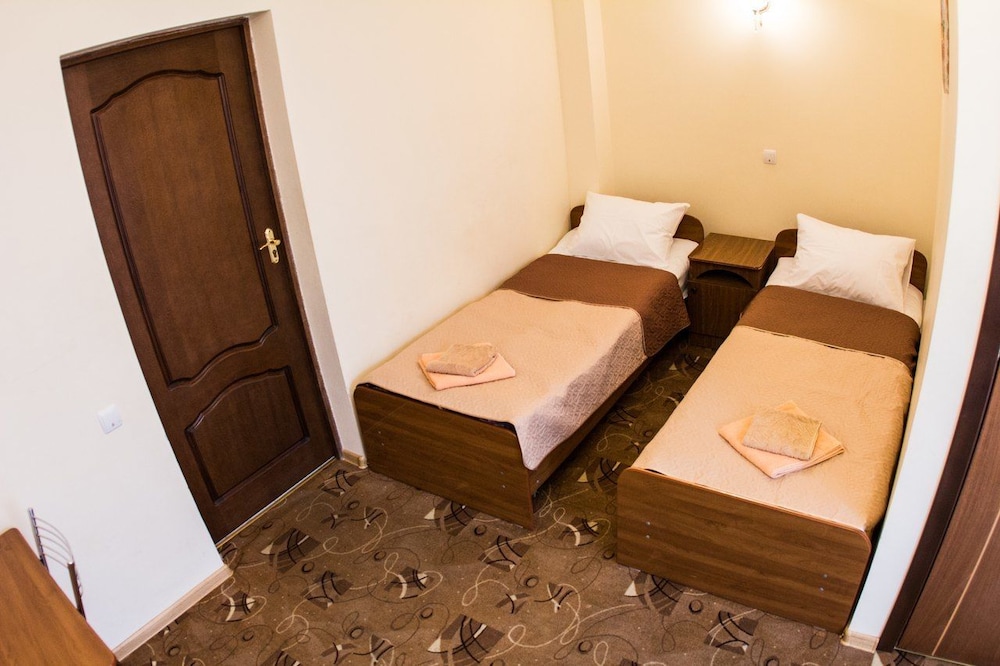 Superior Twin Room, Balcony photo 2