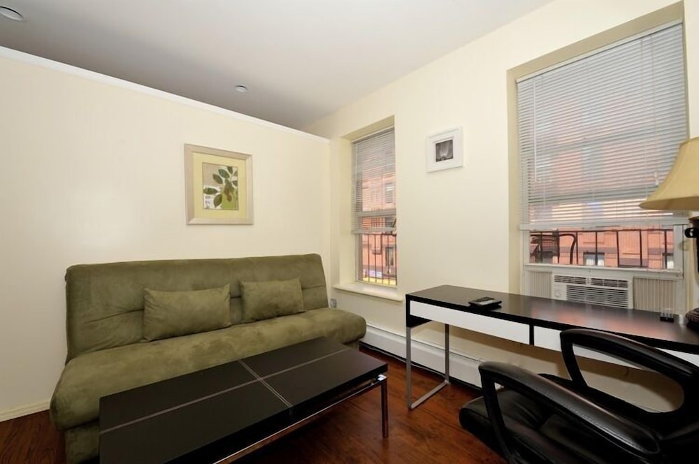 Mike West 37th Street photo 2