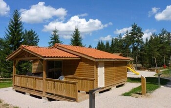 Superior Chalet, Accessible, Lake View (Okland PMR: 4 personnes)