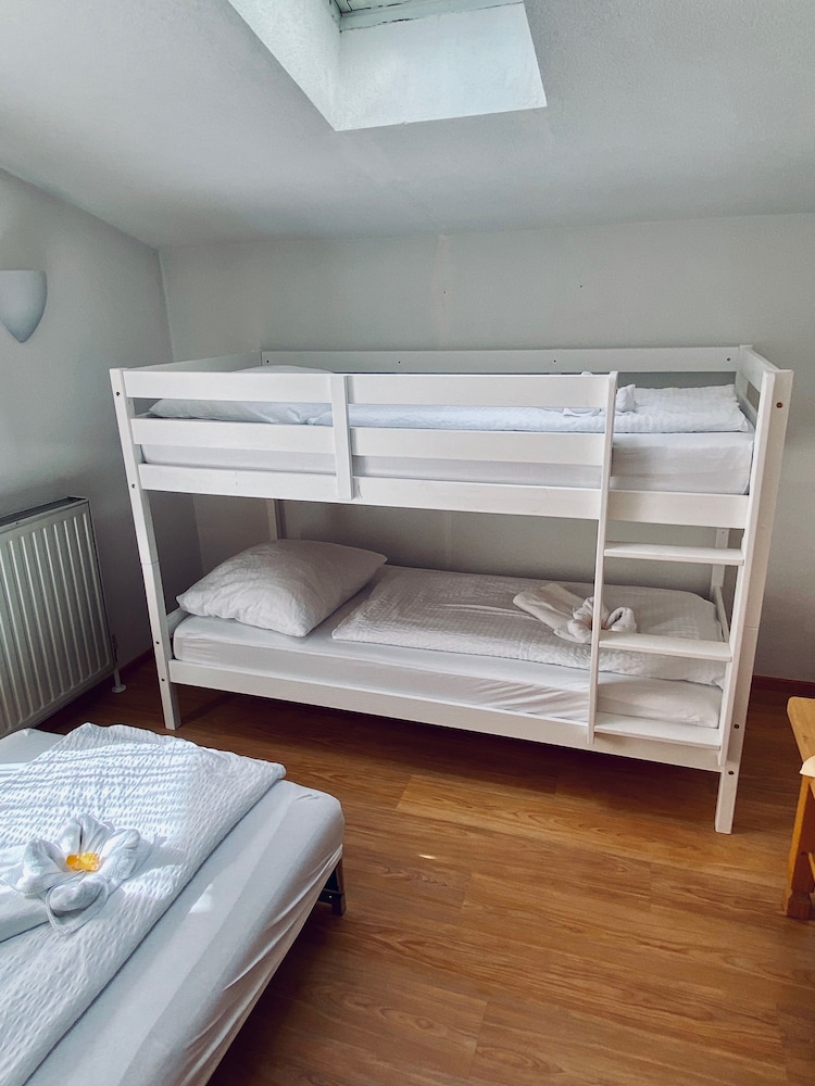Comfort Quadruple Room photo 3