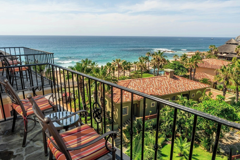 Suite, 1 Bedroom, Non Smoking, Ocean View thumbnail 6