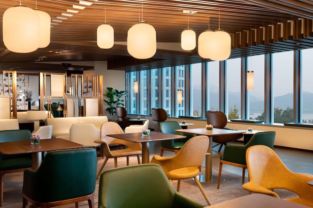 Club Suite, 1 Bedroom photo 2