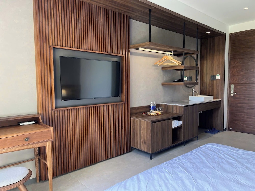 Deluxe Double Room, Balcony, Garden View photo 3