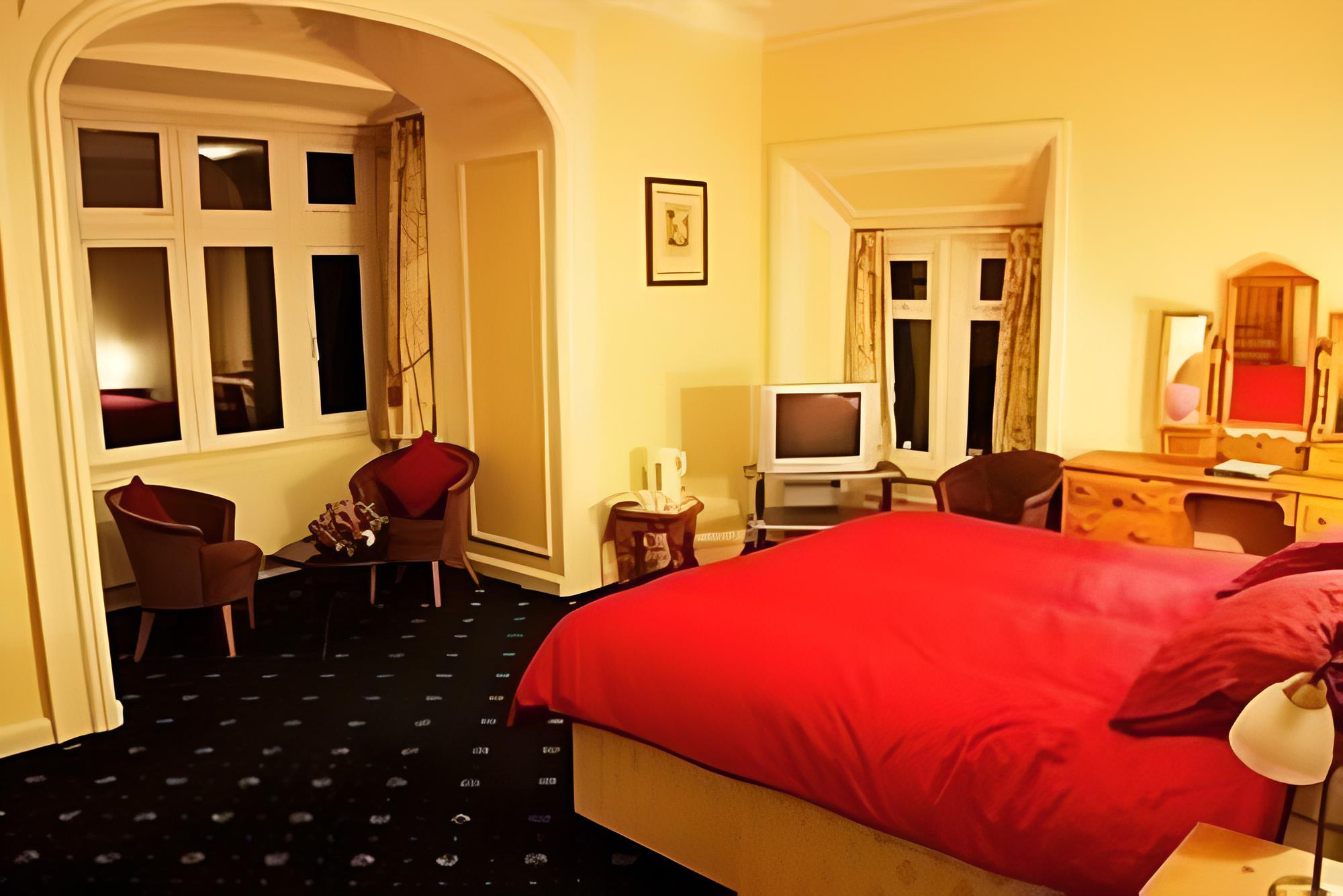 Deluxe Quadruple Room, Multiple Beds photo 3