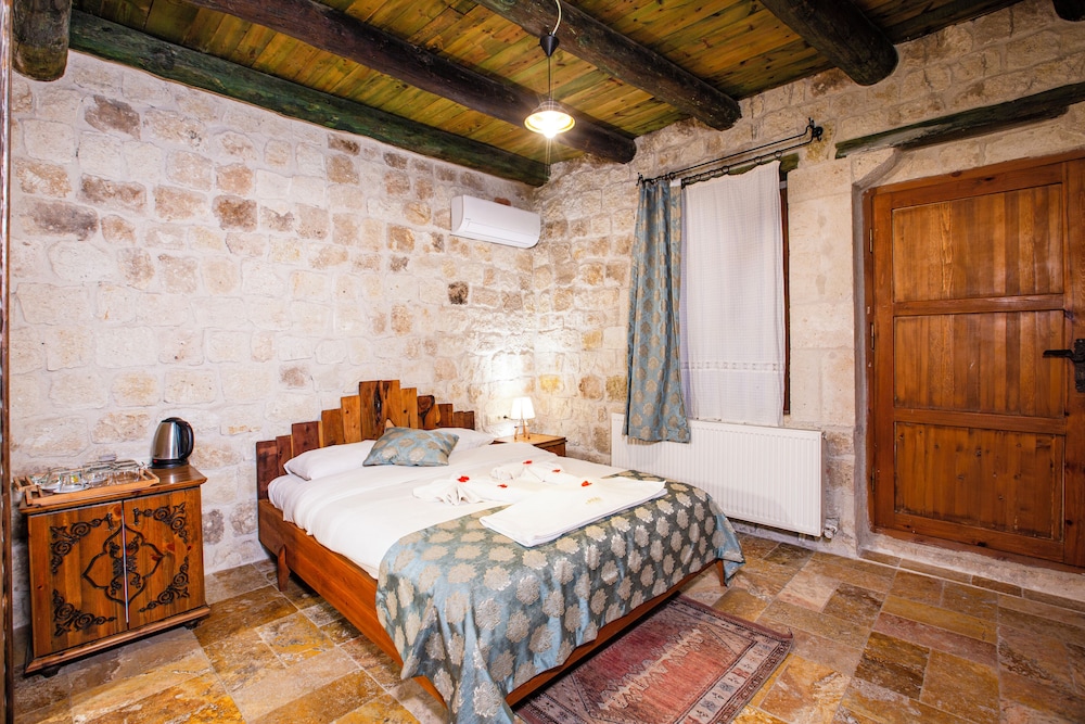 109 Terrace Room photo 2