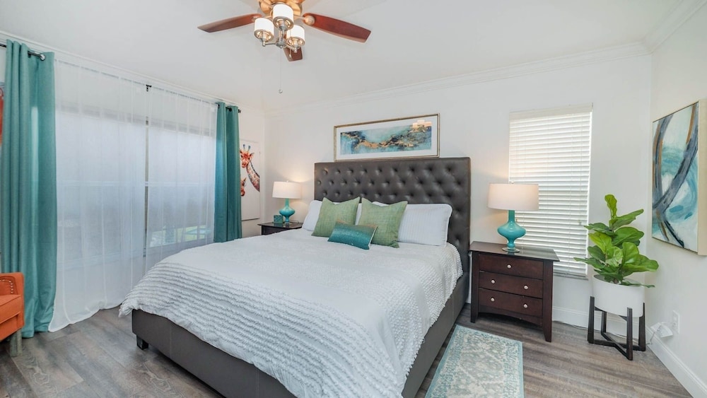 House, 4 Bedrooms