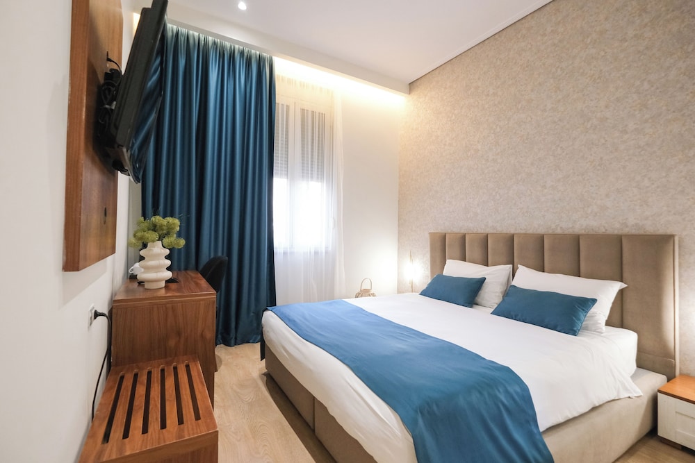 Economy Double Room, 1 Double Bed, Non Smoking, City View photo 1