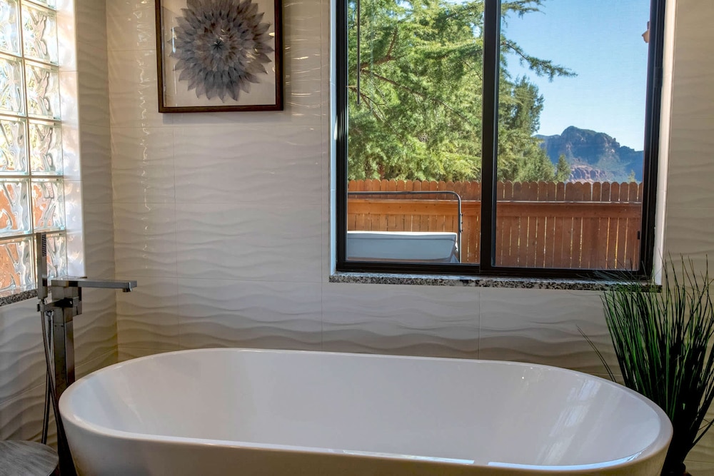 5 Bed 3 Bath Uptown Sedona-game Room-sauna-cold Plunge-jacuzzi-gym, Φωτογραφία 39