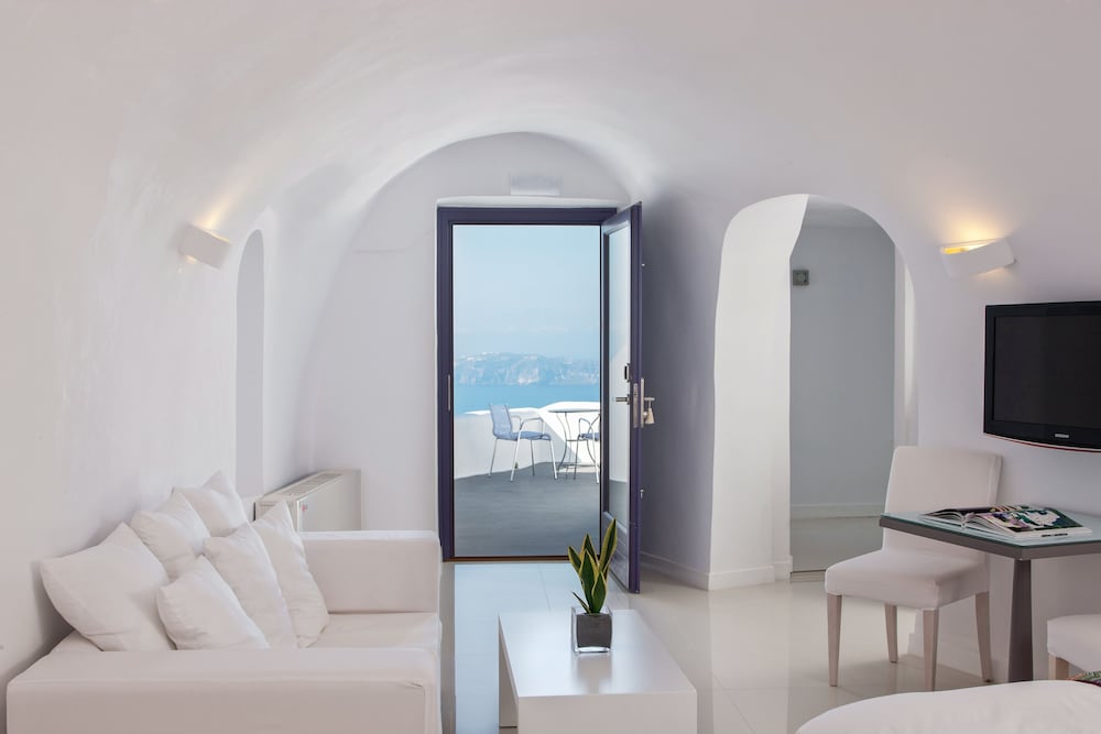 Superior Suite - Photo 4