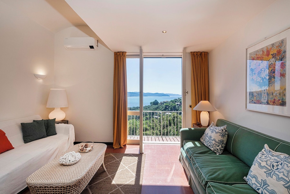 Apartment, Sea View